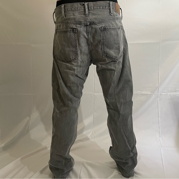 LEVI’S ACID WASH JEANS - Picture 2 of 2